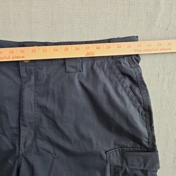 Tru-Spec Dark Navy 24-7 Series Original Tactical Pants Size 44x25 EUC Workwear - Picture 4 of 13